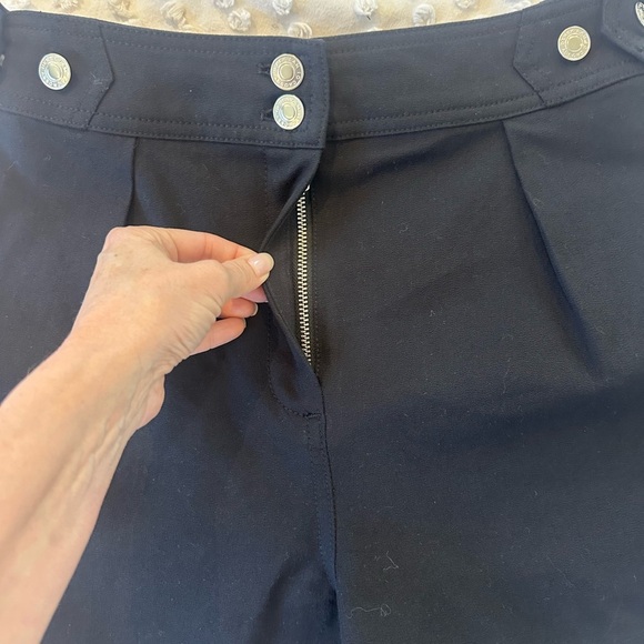 Derek Lam Mika Snap Pleated Cotton Shorts in Black - Picture 6 of 11